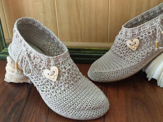 crochet shoes