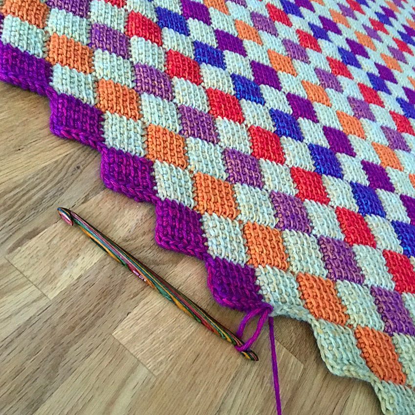 assembling a garment from crochet chart