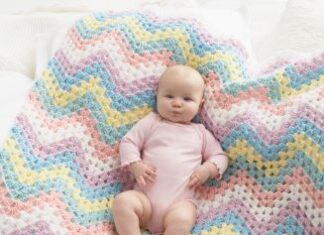 Manta in Crochet Rainbow Bernat