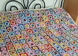 Crochet flower Granny Square Bed spread