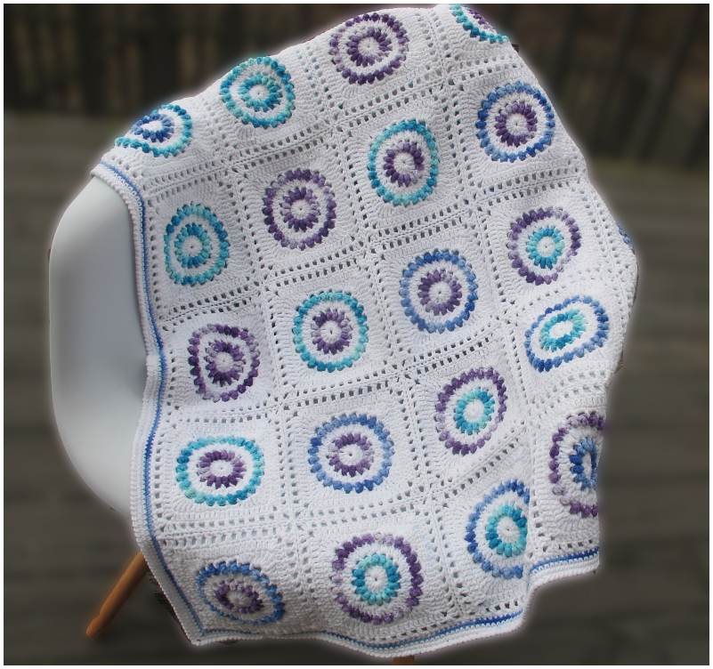Crochet Grape Hyacinth Blanket